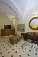 Stella CasaBono (B&B)