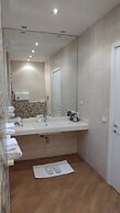 Stella CasaBono (B&B)