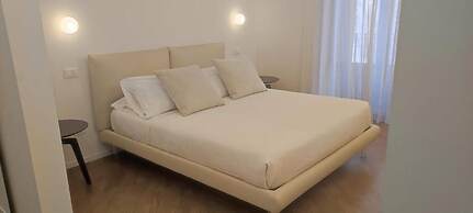 Stella CasaBono (B&B)