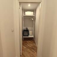 Stella CasaBono (B&B)