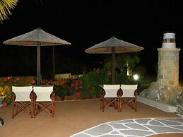 Faros Villa small hotel & restaurant