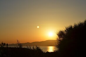 Faros Villa small hotel & restaurant