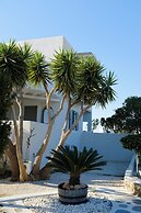 Faros Villa small hotel & restaurant