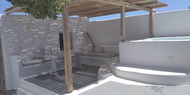 Faros Villa small hotel & restaurant