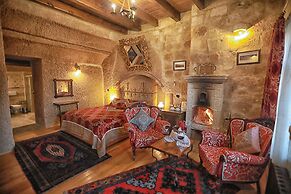 Traveller's Cave Hotel