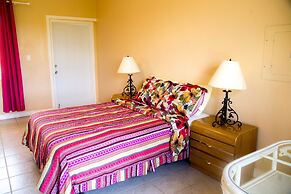 Surfers Manor
