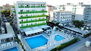 Hotel Bristol