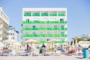 Hotel Bristol