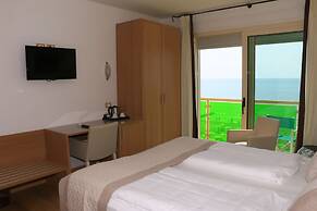 Hotel Bristol