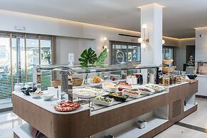 Hotel Matheo Villas & Suites