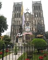 Hanoi Street Hotel