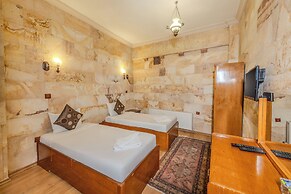 Akuzun Hotel