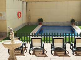 Hotel Ele Puente Romano