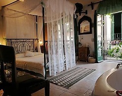 Ifigenia Rooms & Studios