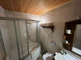 Elkep Evi Cave Hotel