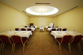 Taksim Metropark Hotel