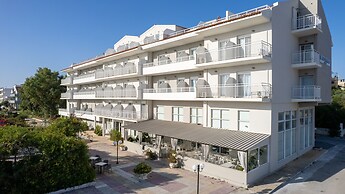 Summery Hotel