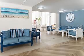 Summery Hotel