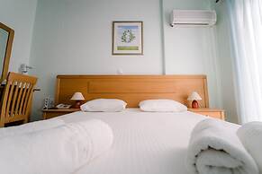 Summery Hotel