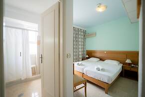 Summery Hotel