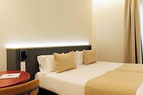 Blume Cruz Suites