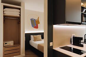 Blume Cruz Suites