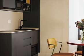 Blume Cruz Suites