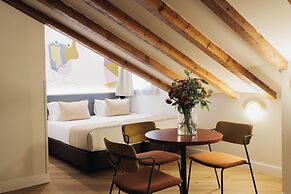 Blume Cruz Suites