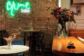 Blume Cruz Suites