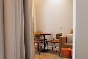 Blume Cruz Suites