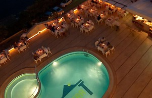 Hera Hotel