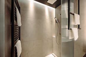Dips&Drops – SUPERIOR HOTEL · SPORTS · SPA · RESTAURANTS