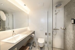 Dips&Drops – SUPERIOR HOTEL · SPORTS · SPA · RESTAURANTS