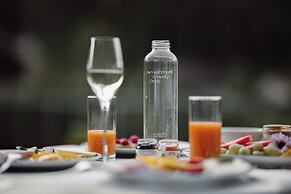 Dips&Drops – SUPERIOR HOTEL · SPORTS · SPA · RESTAURANTS