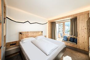 Dips&Drops – SUPERIOR HOTEL · SPORTS · SPA · RESTAURANTS