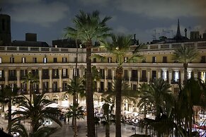 Las Ramblas Pasaje Bacardi Apartments