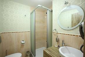 Delfi Hotel & Spa