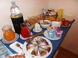 Casa Famiani Bed & Breakfast