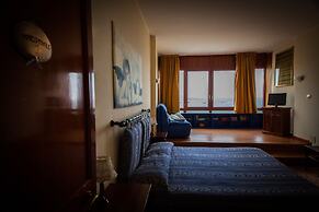 OrtigiaSeaView Bed & Breakfast