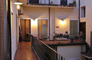 Bed and Breakfast Opera