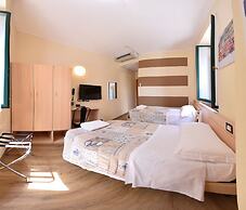 Central Hostel BG