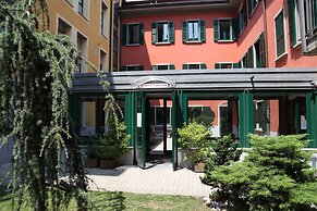 Central Hostel BG