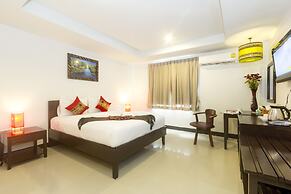 Silver Resortel