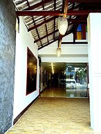 Silver Resortel