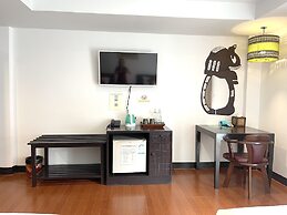 Silver Resortel