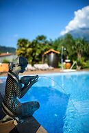 Ruster Resort