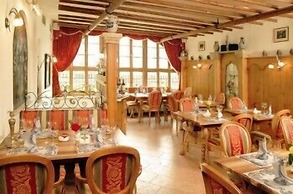 Ruster Resort