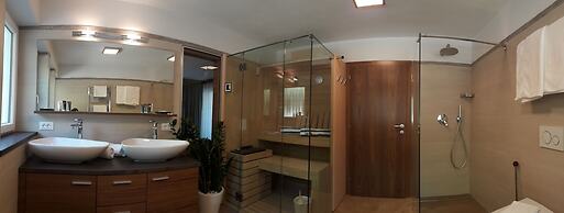 Ruster Resort