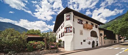 Ruster Resort