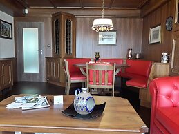 Ruster Resort
